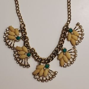 Fan-design statement necklace